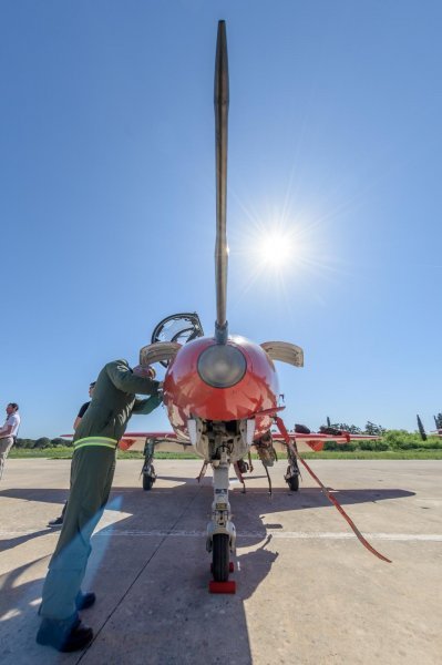 Akrobatska grupa Red Arrows u posjetu Krilima Oluje u Zemuniku