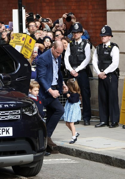 Prince William, princ George, princeza Charlotte