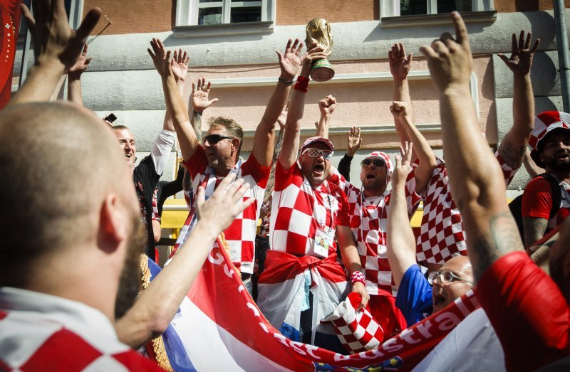 Navijači u gradu prije utakmice Hrvatska - Argentina