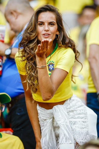 Izabel Goulart