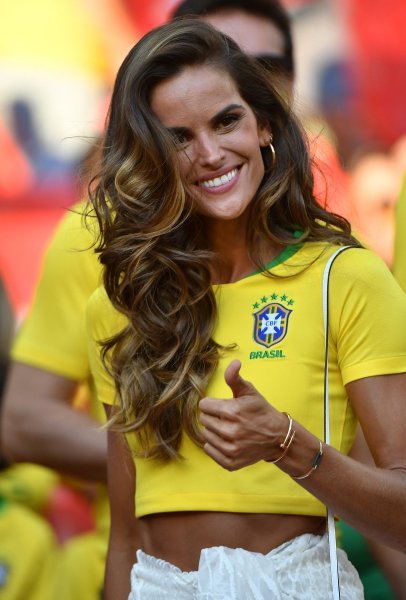 Izabel Goulart