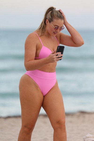 Iskra Lawrence