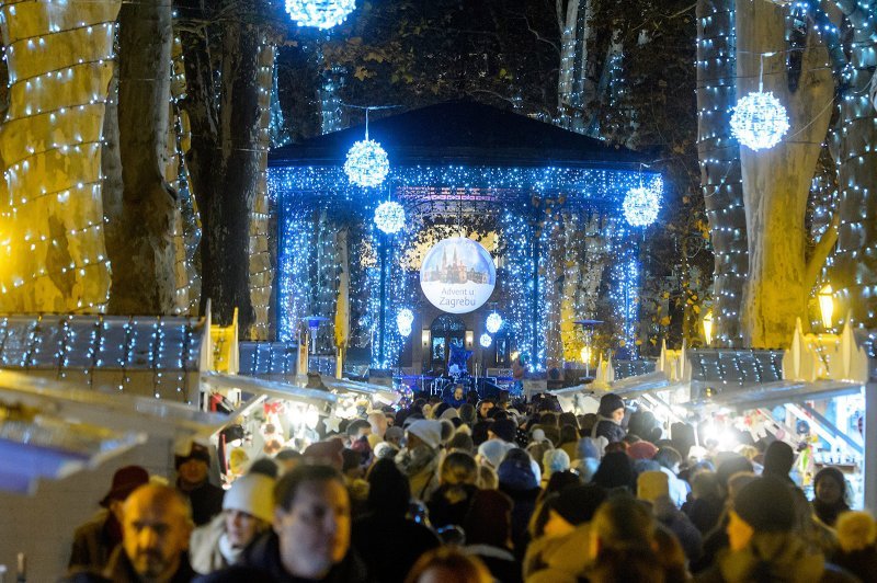 Gužve na ovogodišnjem zagrebačkom Adventu