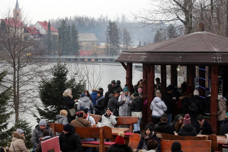 Tradicionalni doček Nove godine u Fužinama u podne