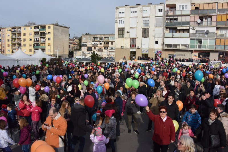 Puljani uz Gustafe dočekali Novu godinu u podne