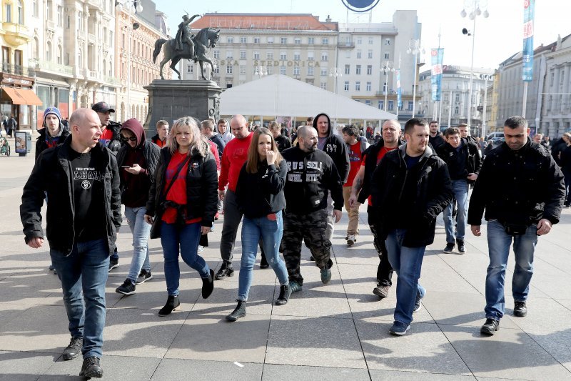 Prvi navijači Viktorije iz Plzena okupljaju se u centru Zagreba uoči utakmice s Dinamom