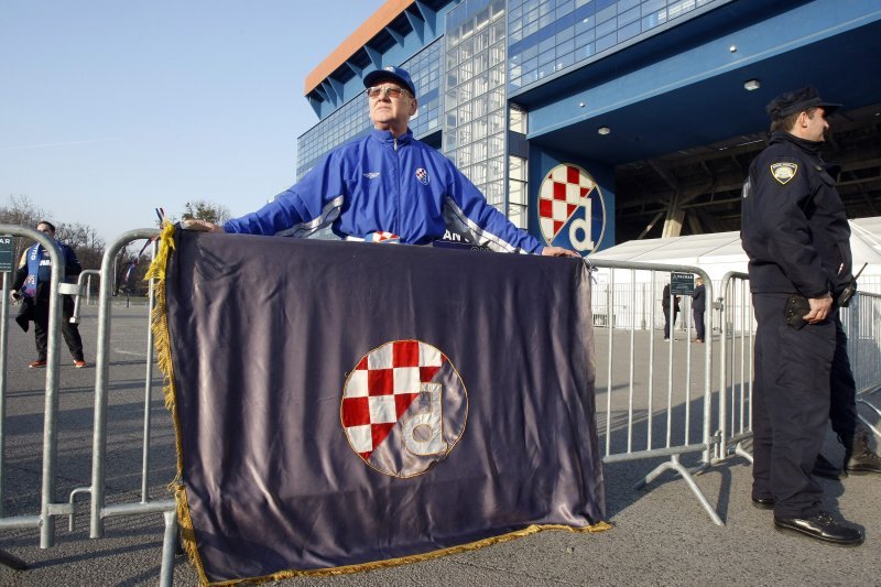 Dolazak navijača na utakmicu Dinamo - Viktoria Plzen