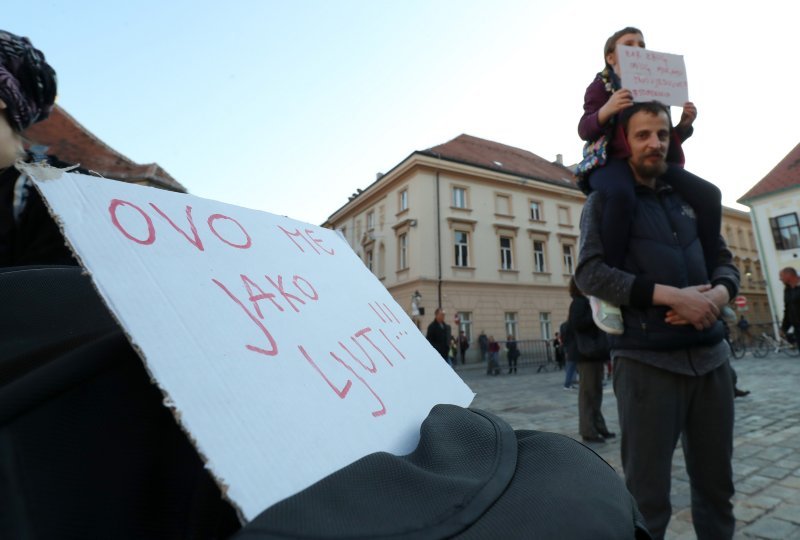 Prosvjed zbog sječe šuma