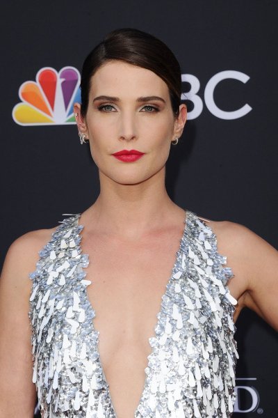 Cobie Smulders (2)