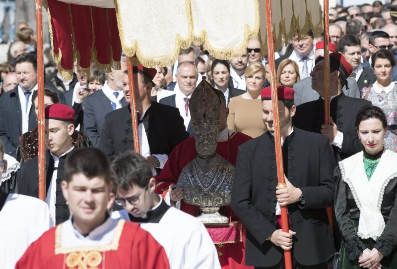 Predsjednica Kolinda Grabar Kitarović u procesiji sv. Dujma u Splitu