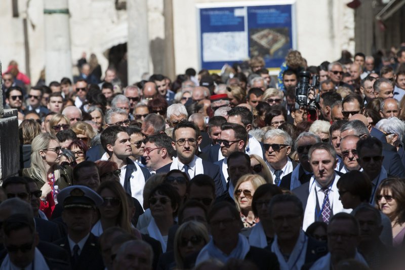 Predsjednica Kolinda Grabar Kitarović u procesiji sv. Dujma u Splitu