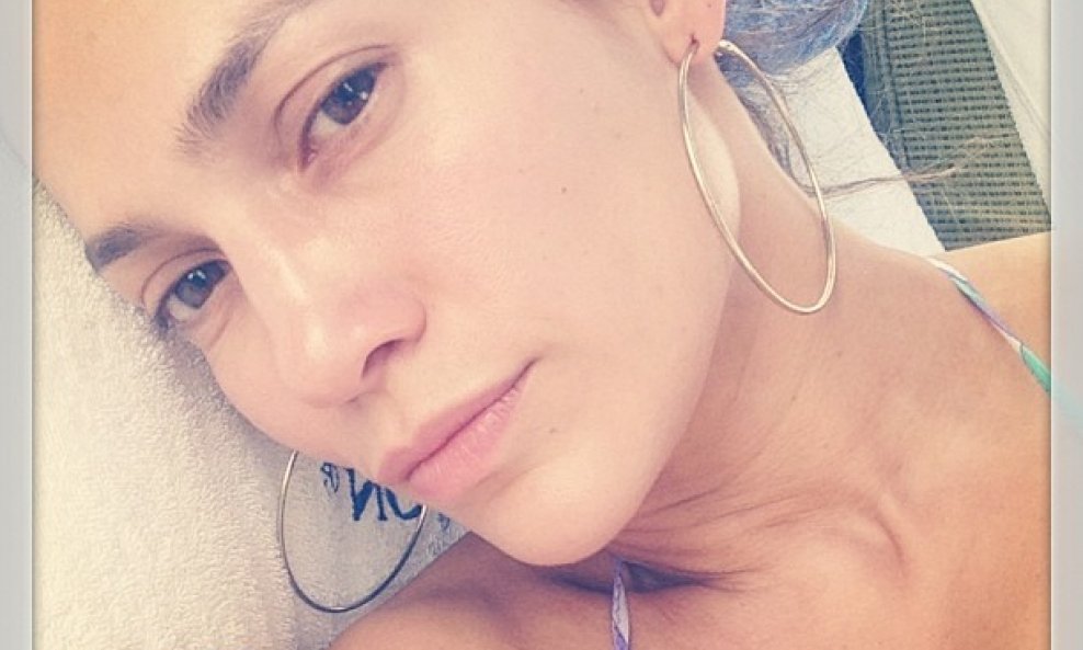 Jennifer Lopez u bikiniju 3