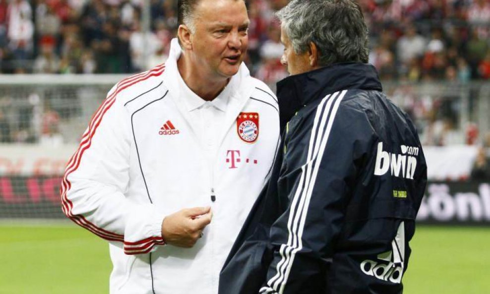 Louis VAN GAAL i  Jose MOURINHO