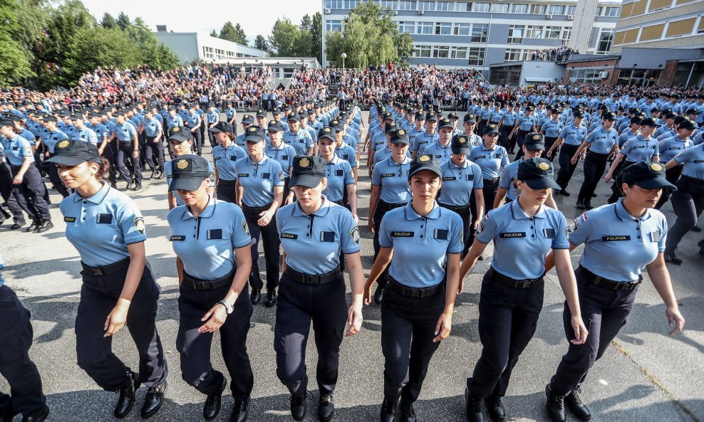 Policijska akademija - ilustracija