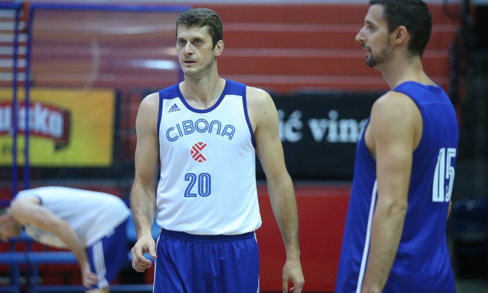 Marin Rozić, kapetan KK Cibona