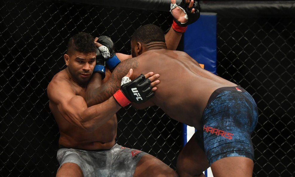 Alistair Overeem i Walt Harris