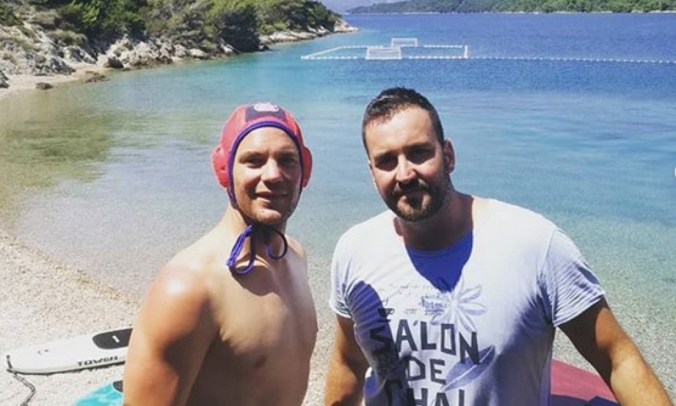 Manuel Neuer i Nikša Dobud