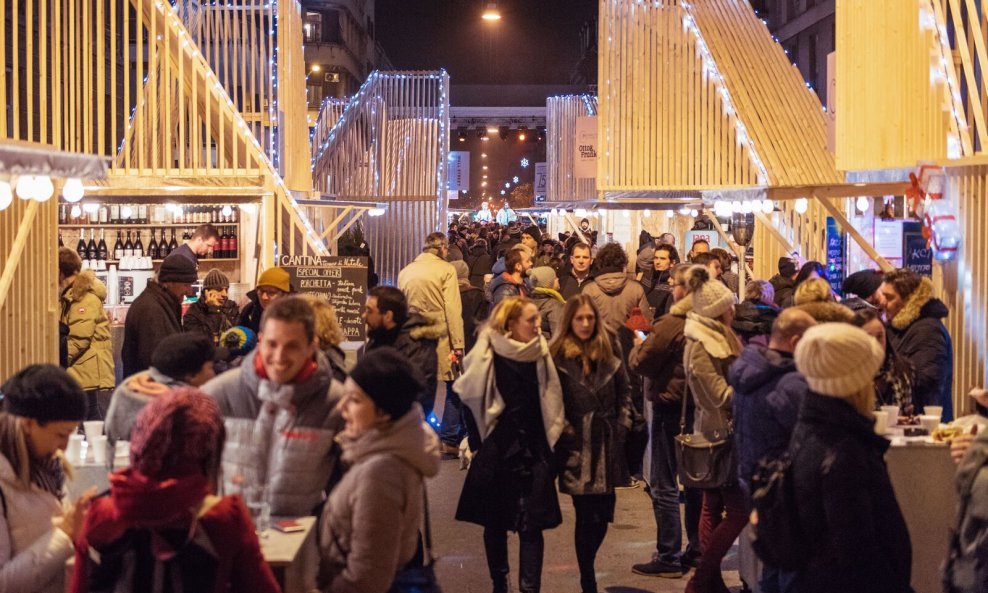 Advent u Martićevoj