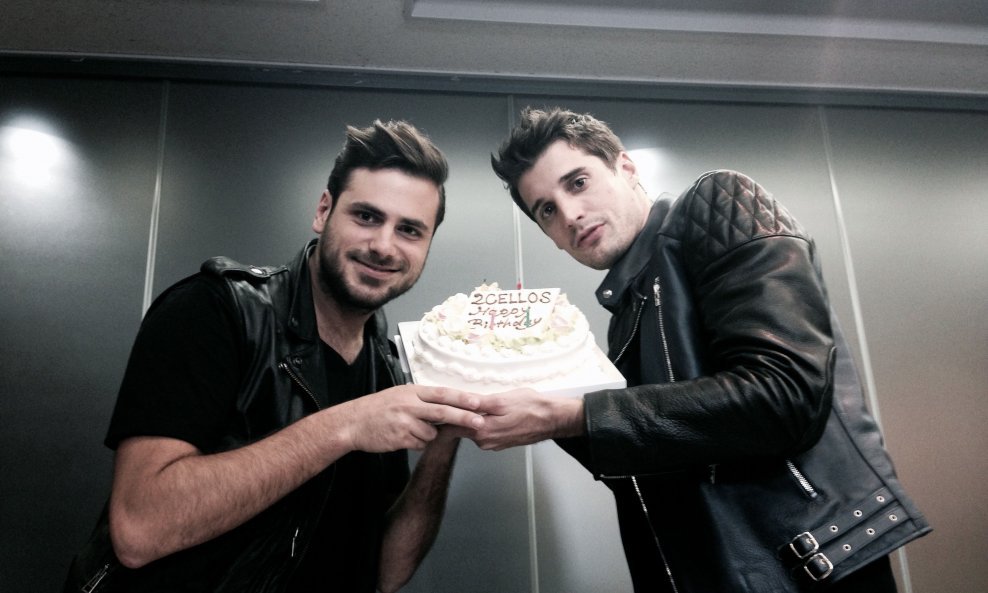 2Cellos  