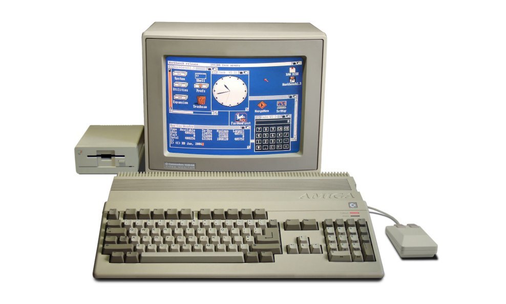 Amiga 500 osobno računalo