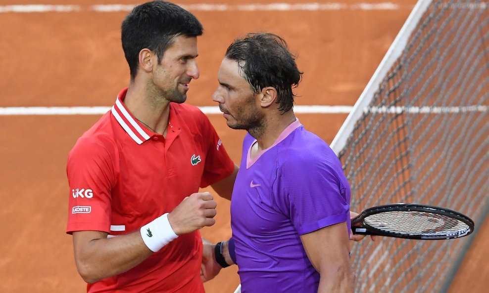 Rafael Nadal (desno) i Novak Đoković