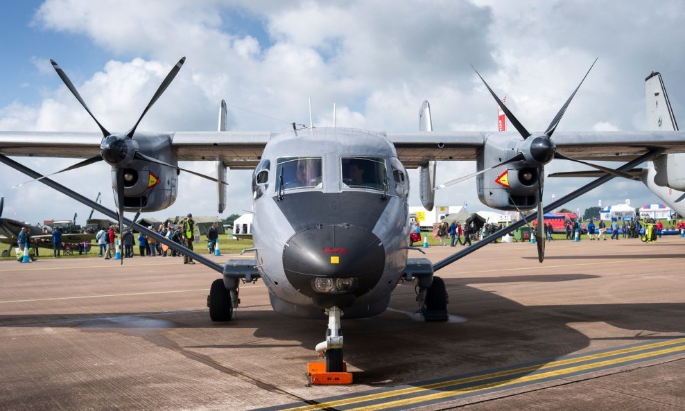 Antonov An-28