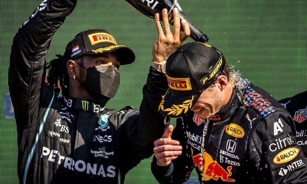 Lewis Hamilton i Max Verstappen