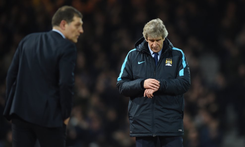 sLAVEN bILIĆ mANUEL pELLEGRINI wEST hAM mANCHESTER cITY