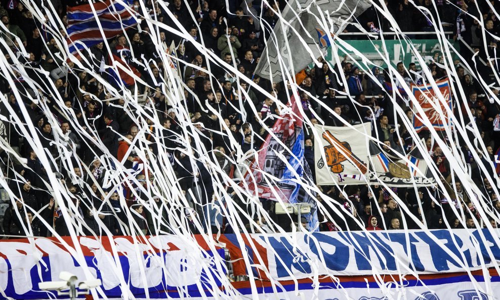 Torcida na Poljudu tijekom utakmice 20. kola HT Prve lige Hajduk - Osijek (19.12.2021)