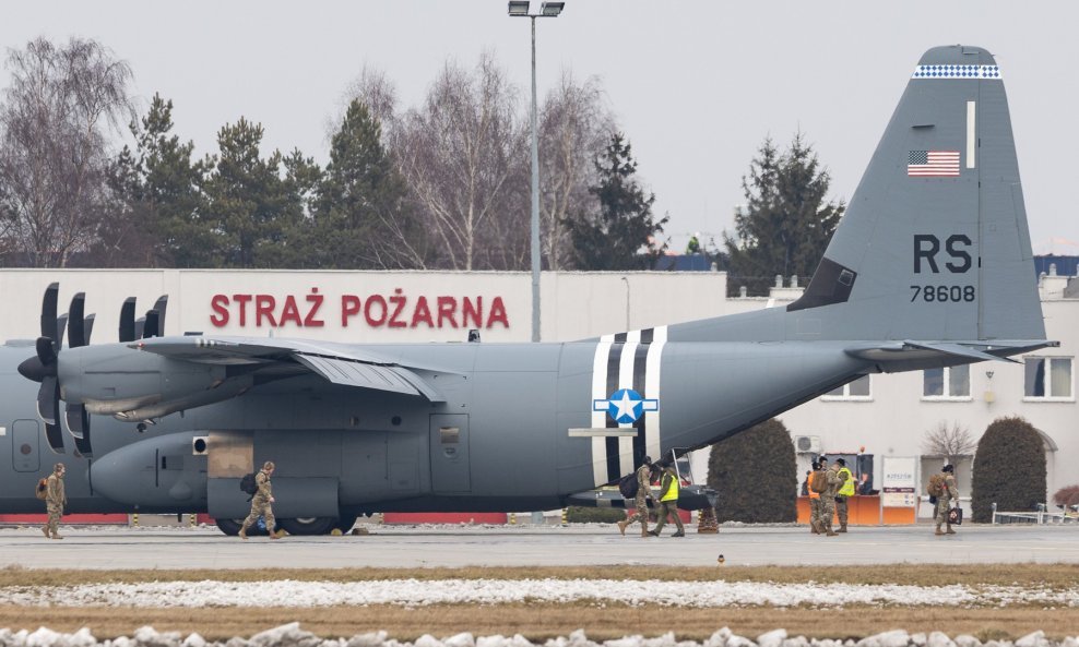 Prvo pojačanje američkih vojnika stiglo u Poljsku