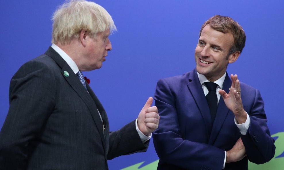 Boris Johnson i Emmanuel Macron