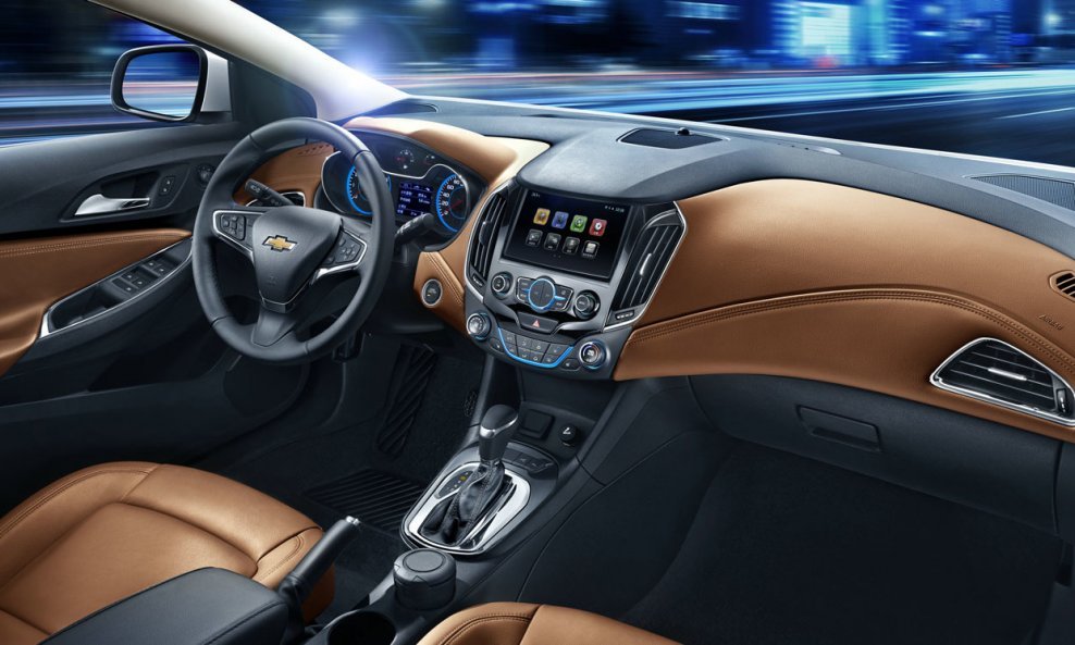 chevrolet-cruze-china-interior-001-1