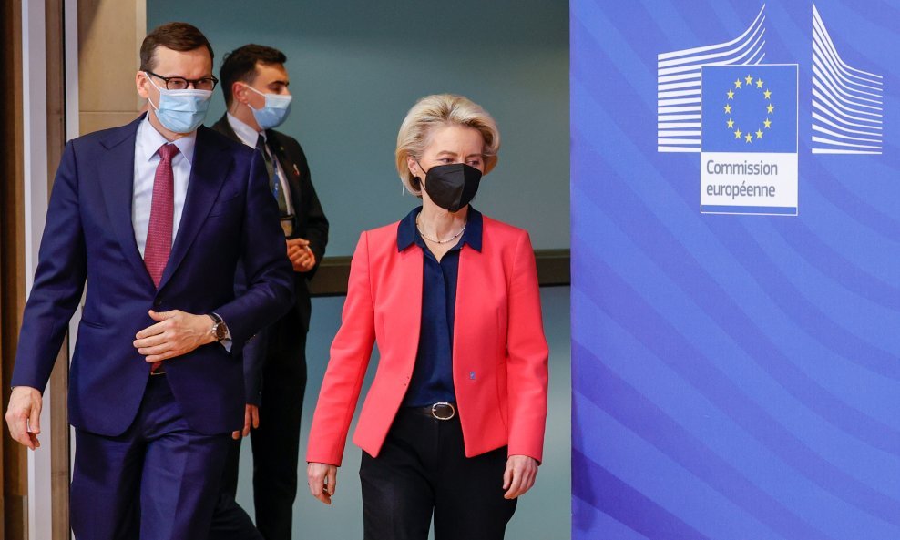 Mateusz Morawiecki i Ursula von der Leyen