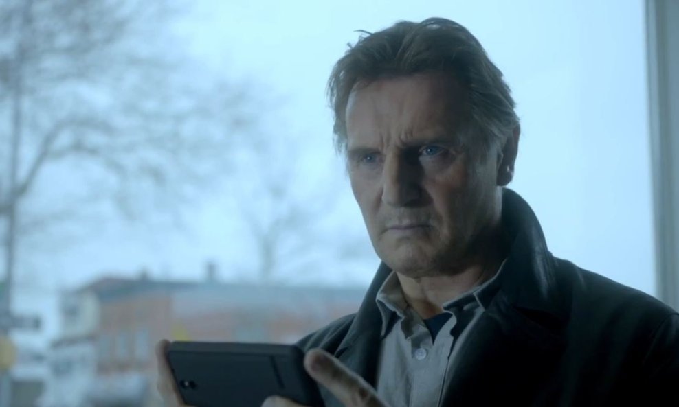 Clash of Clans: Liam Neeson