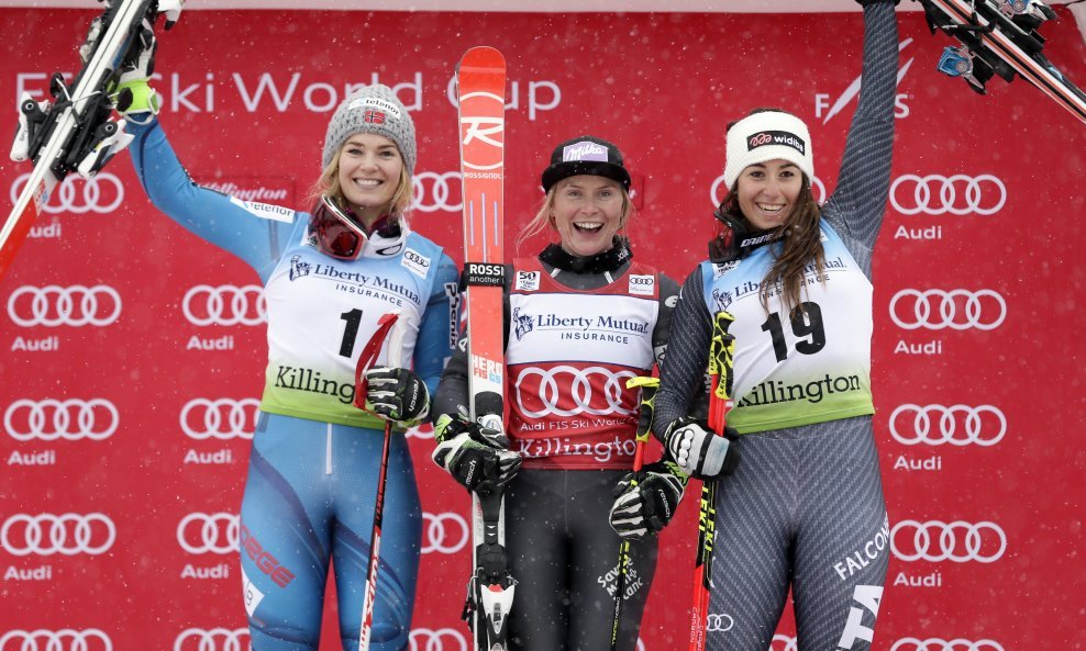 Nina Loeseth, Tessa Worley  i Sofia Goggia