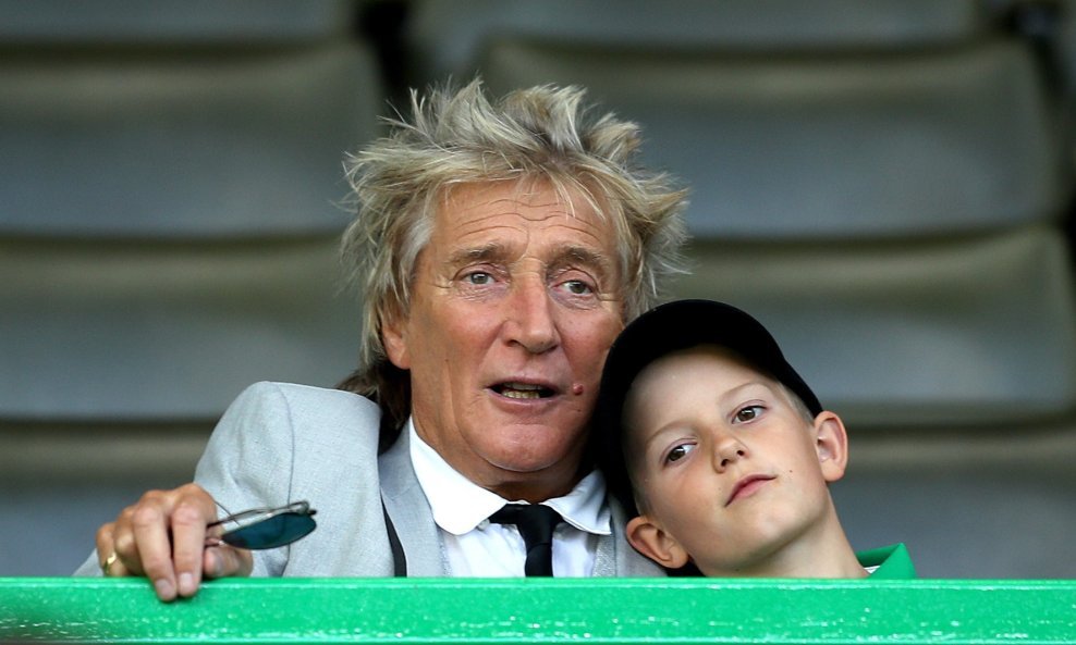 Rod Stewart i sin Aiden