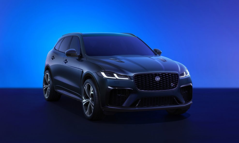 Jaguar F-Pace SVR