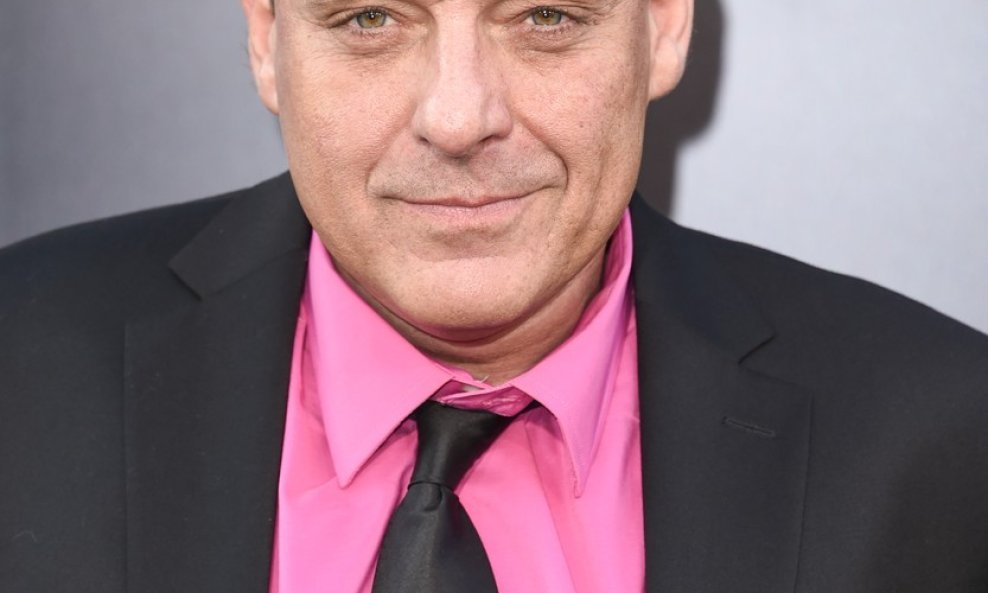 Tom Sizemore