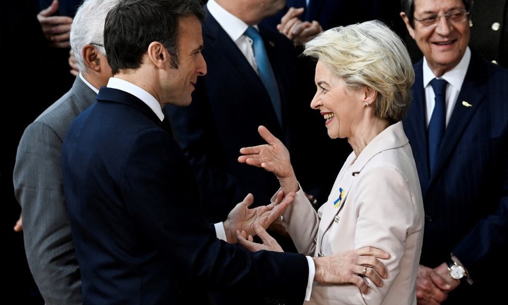 Emmanuel Macron i Ursula von der Leyen