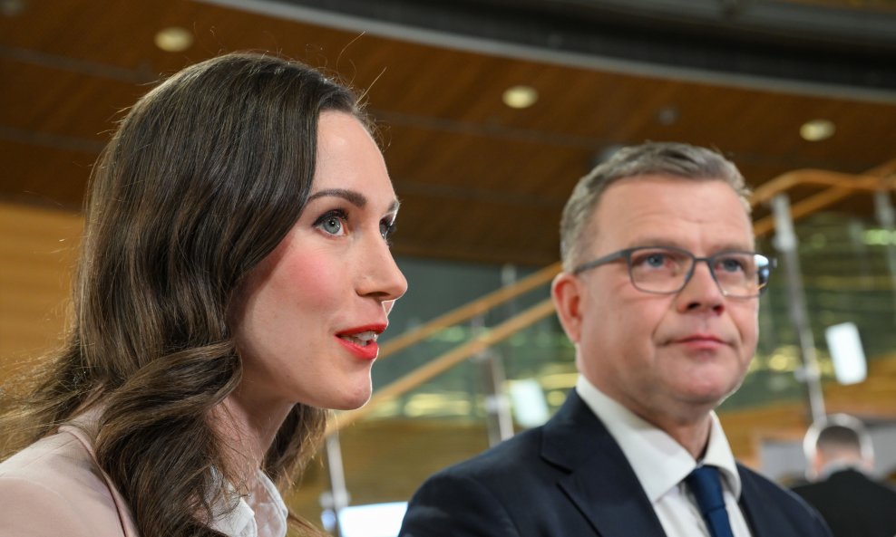 Sanna Marin i Petteri Orpo