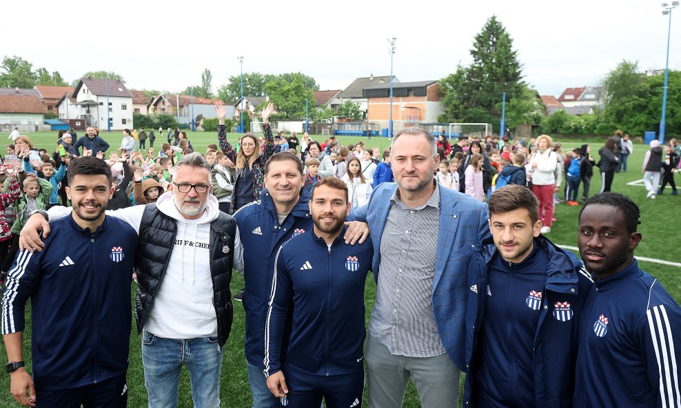 Slijeva: Araujo, Komljenović, Marić, Pasariček, Šimunić, Srbljinović i Oddei