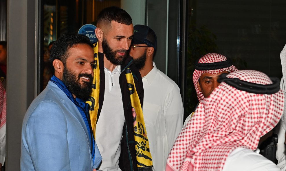 Karim Benzema stigao je u Saudijsku Arabiju na potpis ugovora s Al-Ittihadom