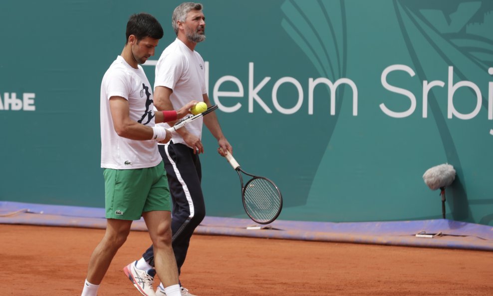 Novak Đoković (lijevo) i Goran Ivanišević