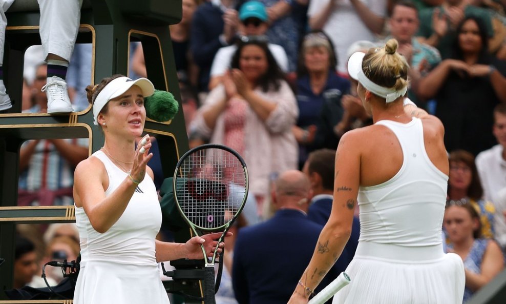 Elina Svitolina čestita Marketi Vondroušovoj