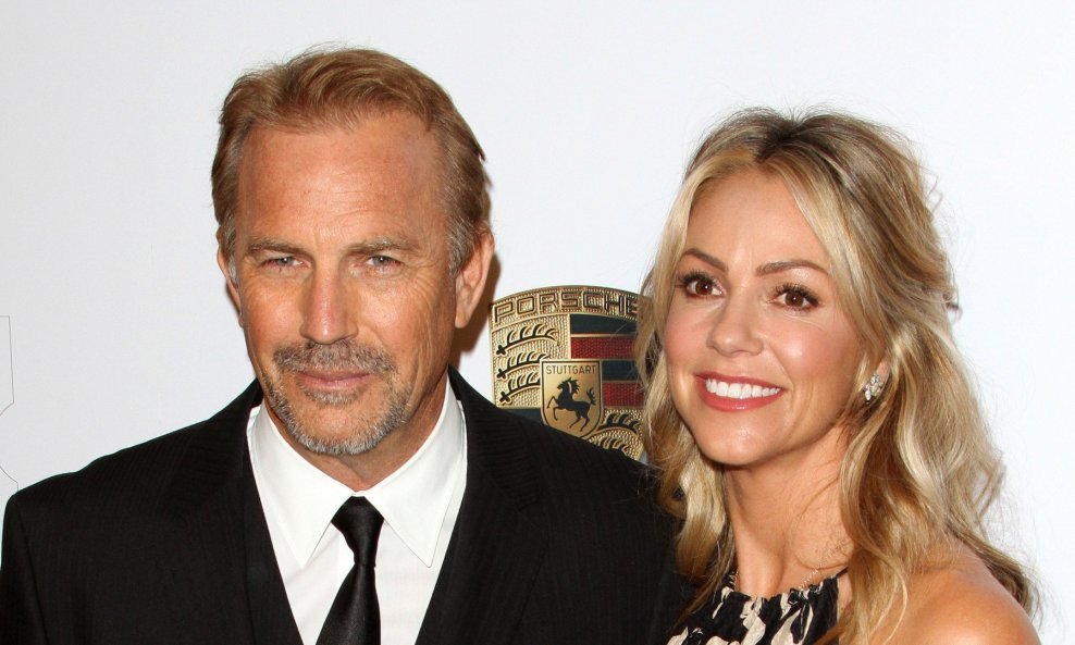 Kevin Costner i Christine Baumgartner