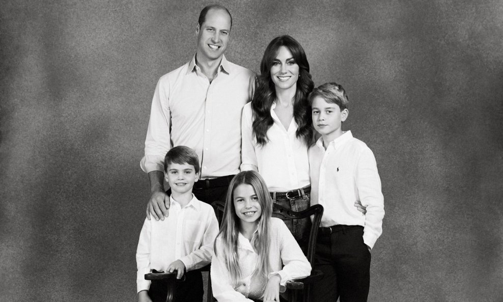 princ William, Kate Middleton, prinčevi George i Louis, princeza Charlotte