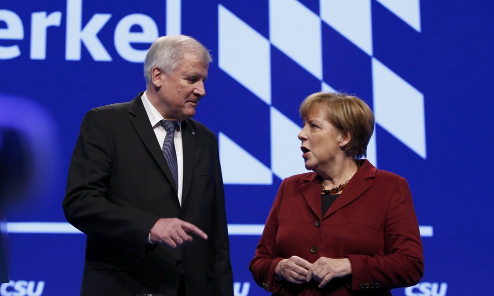 Horst Seehofer i Angela Merkel