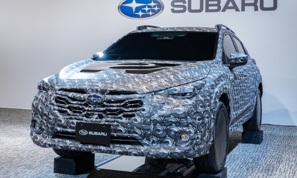 Subaru Crosstrek opremljen hibridnim sustavom sljedeće generacije (prototip) tvrtke SUBARU CORPORATION