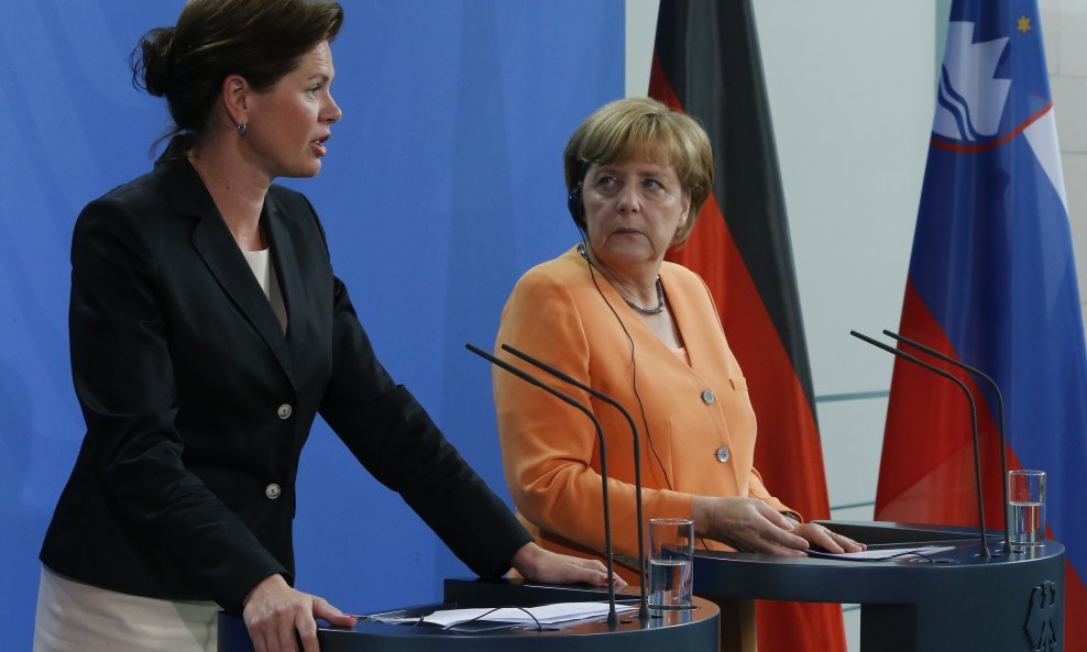 Alenka Bratušek i Angela Merkel