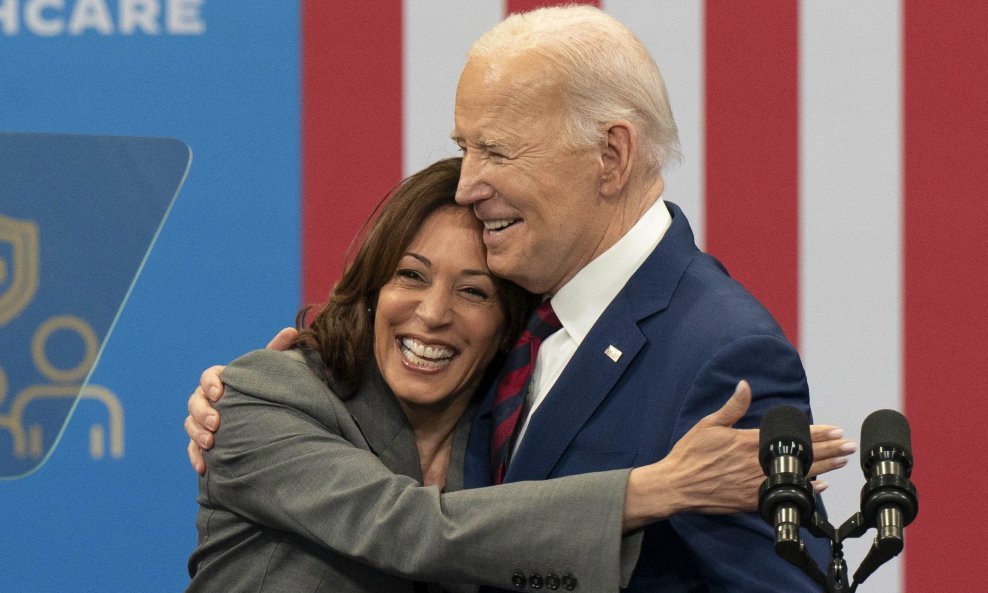 Kamala Harris i Joe Biden - je li odustajanje predsjednika nova šansa za potpredsjednicu?